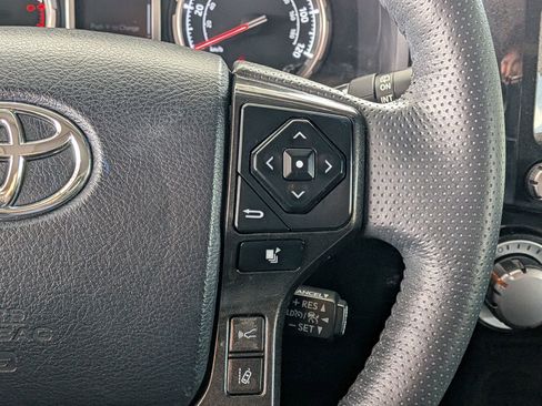 Used 2024 Toyota 4Runner TRD Off-Road Premium w/ TRD Black Wheel Package (TMS) AWD/4WD image 17