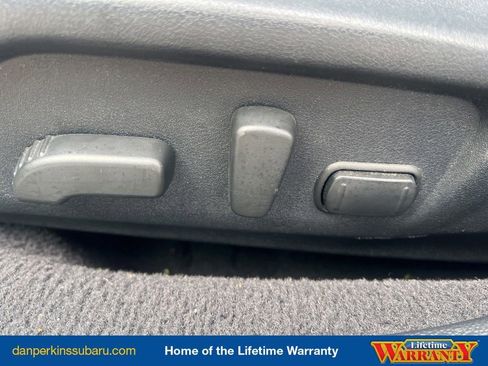 Used 2017 Subaru Outback 2.5i Limited image 10