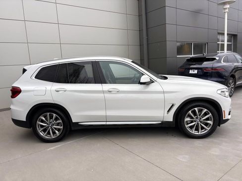 Used 2019 BMW X3 xDrive30i w/ Convenience Package AWD/4WD image 4