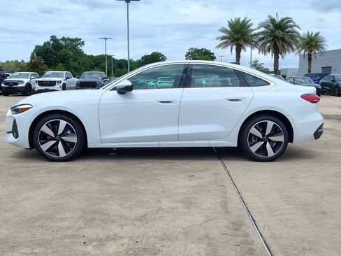 Used 2025 Audi A5 2.0T Premium w/ Convenience Package AWD/4WD image 4