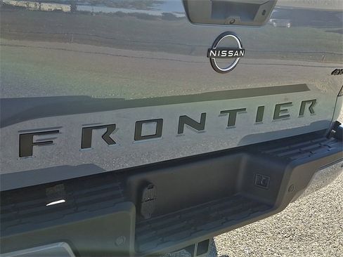 New 2026 Nissan Frontier SV w/ Tow Package image 16