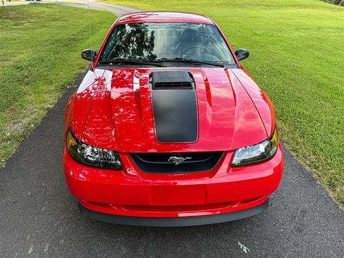 Used 2004 Ford Mustang Mach 1 RWD image 9
