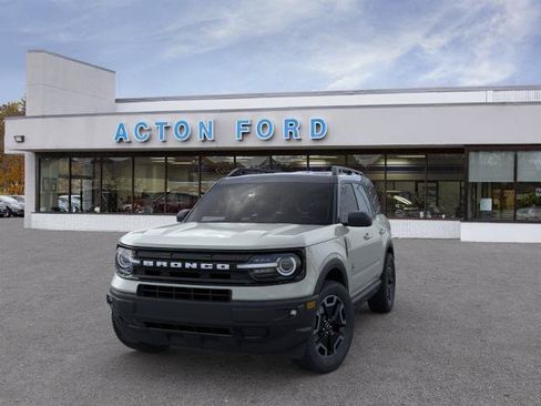 Certified 2024 Ford Bronco Sport Outer Banks AWD/4WD image 2