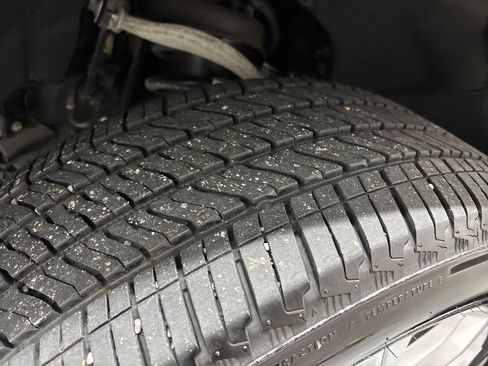 Used 2025 Chevrolet Silverado 1500 High Country image 29