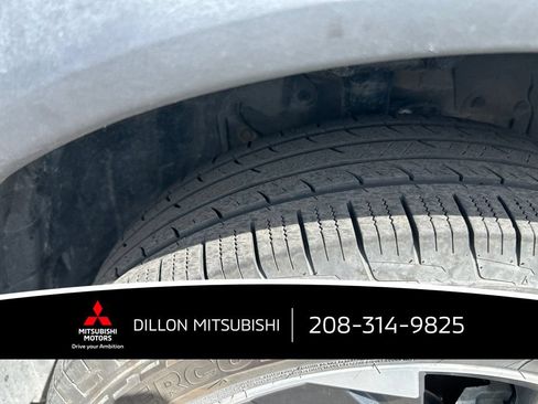 Used 2025 Nissan Rogue SV AWD/4WD image 23
