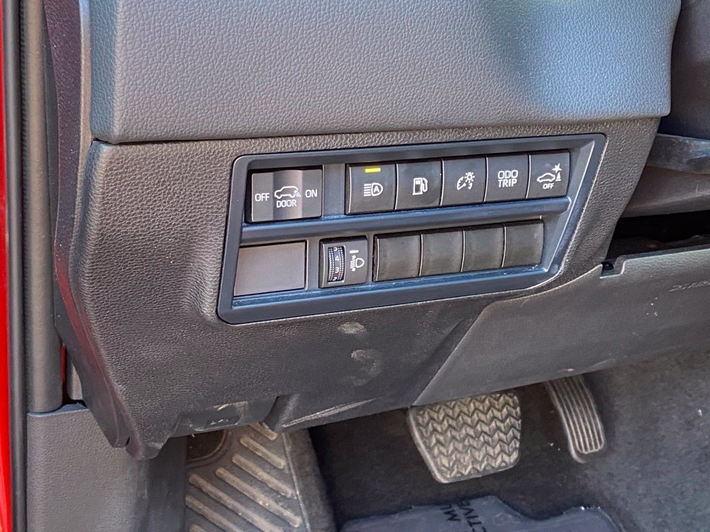Used 2025 Toyota Sequoia SR5 AWD/4WD image 12