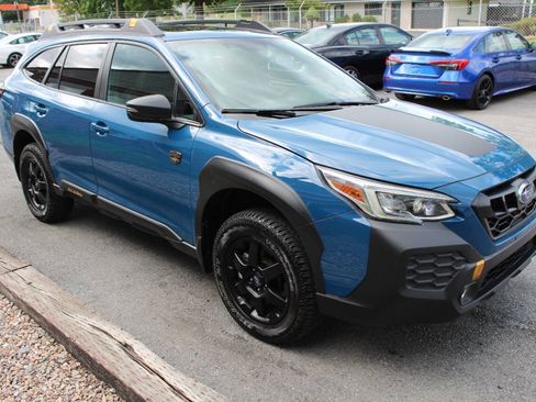 Used 2025 Subaru Outback Wilderness AWD/4WD image 5