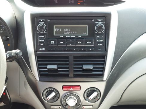 Used 2012 Subaru Forester 2.5X Premium w/ All-Weather Pkg image 19