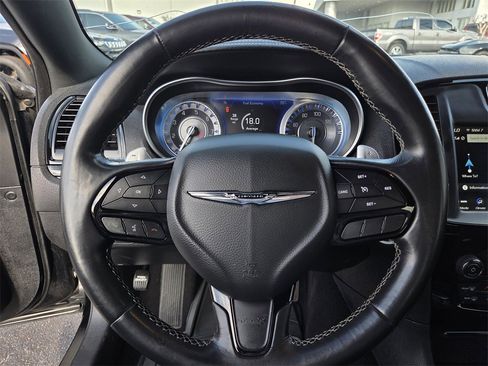 Used 2021 Chrysler 300 S image 21