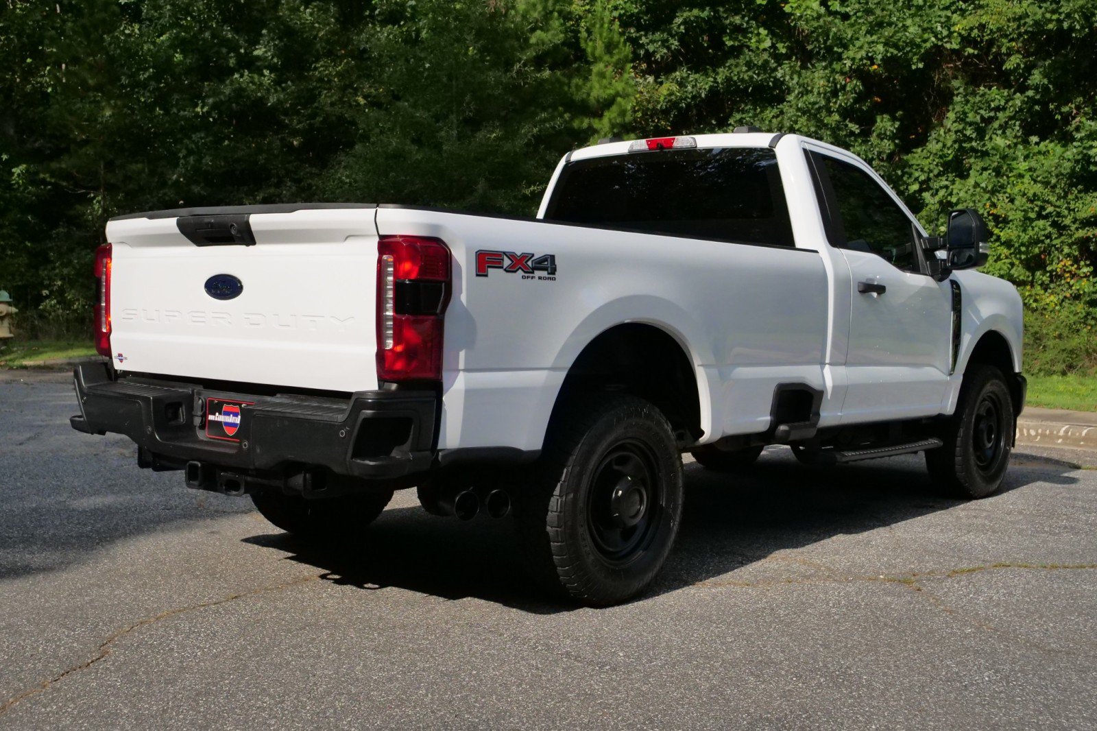 Used 2023 Ford F350 XL w/ 360-Degree Camera Package AWD/4WD image 9