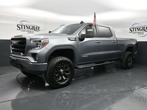 Used 2021 GMC Sierra 1500 Elevation w/ X31 Off-Road Package AWD/4WD image 4