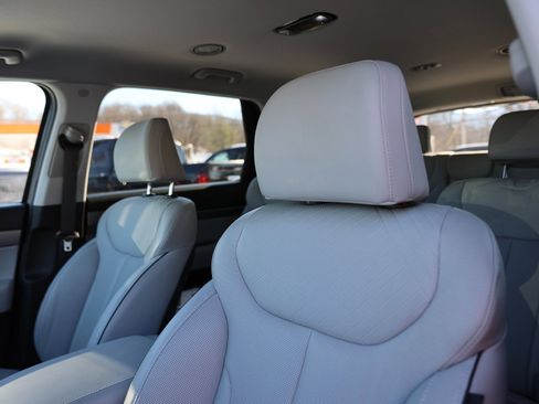 Used 2023 Hyundai Palisade SEL image 21