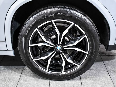 Used 2023 BMW X4 xDrive30i w/ M Sport Package image 8