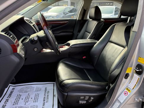 Used 2011 Lexus LS 460 L image 8