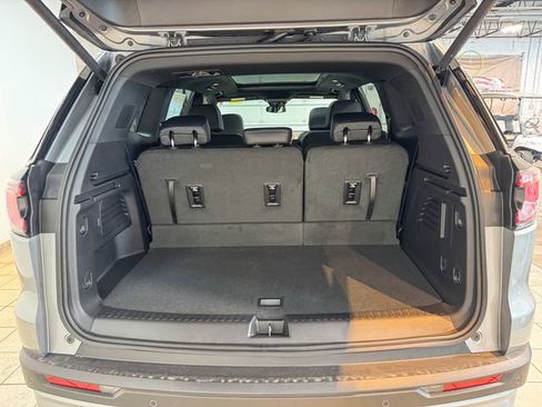 New 2025 GMC Acadia Elevation w/ Elevation Premium Package image 21