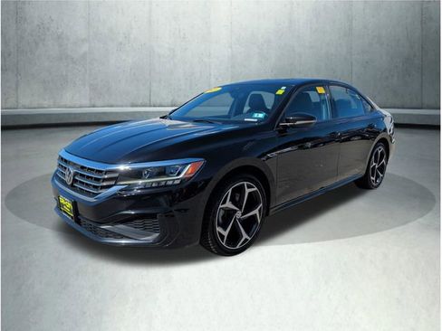 Used 2021 Volkswagen Passat 2.0T R-Line FWD image 1