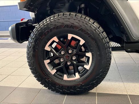 Used 2026 Jeep Gladiator Rubicon AWD/4WD image 7