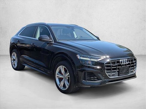 Used 2019 Audi Q8 Premium Plus w/ Premium Plus AWD/4WD image 3