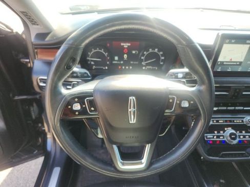 Used 2020 Lincoln Corsair Reserve image 17