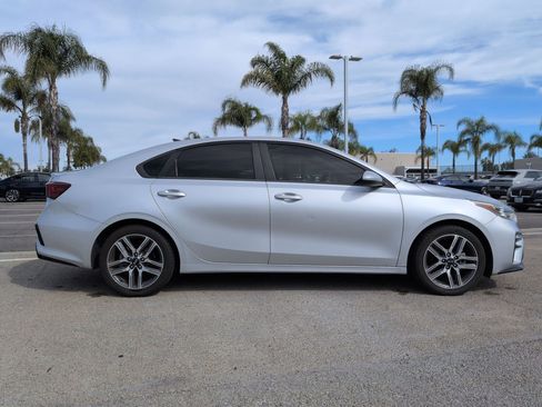 Used 2019 Kia Forte S w/ S Premium Package image 11