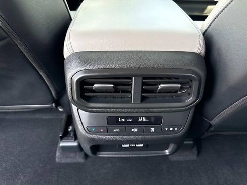 Certified 2023 Honda Pilot EX-L image 16