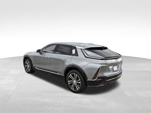 New 2026 Cadillac Lyriq Luxury image 3