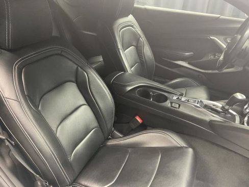 Used 2024 Chevrolet Camaro LT RWD image 9