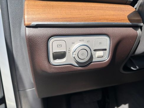 Used 2020 Mercedes-Benz GLS 450 4MATIC image 10
