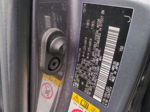 Used 2015 Lexus NX 300h AWD image 31