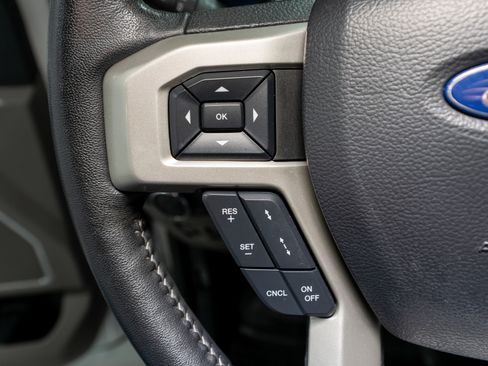 Used 2020 Ford F150 Lariat w/ Equipment Group 502A Luxury image 33