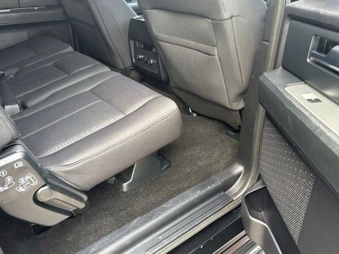 Used 2017 Ford Expedition EL XL w/ Equipment Group 101A AWD/4WD image 33