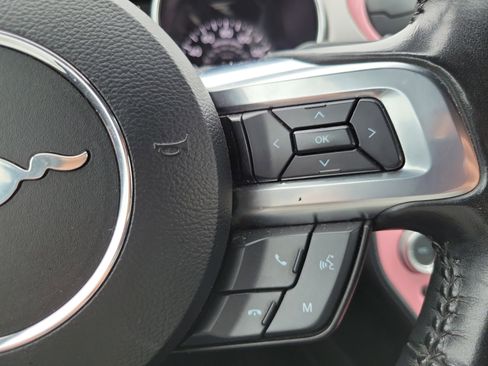 Used 2022 Ford Mustang Premium image 14