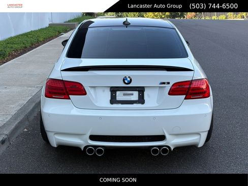 Used 2011 BMW M3 Coupe RWD image 4