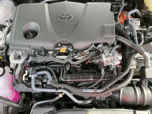 Used 2026 Toyota Camry SE w/ Convenience Package image 18