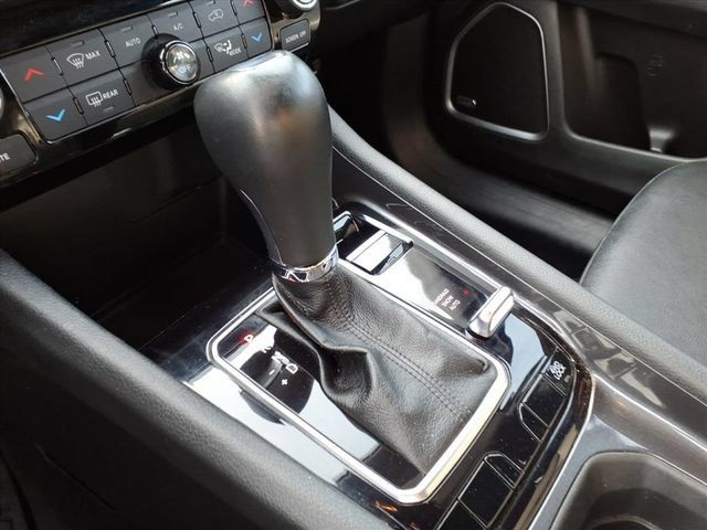 Used 2025 Jeep Compass Latitude w/ Sun & Sound Group AWD/4WD image 21