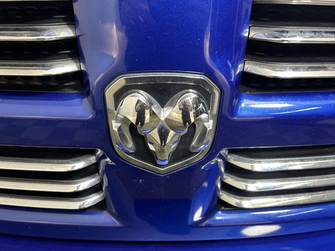 Used 2017 RAM 1500 Sport w/ Sport Premium Group image 9