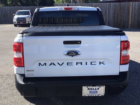 Certified 2022 Ford Maverick XLT image 6
