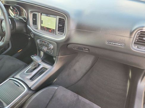 Used 2019 Dodge Charger Scat Pack w/ Plus Group RWD image 29