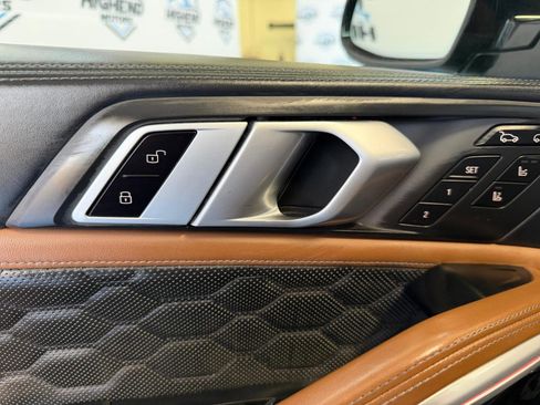 Used 2021 BMW X6 M w/ Competition Package image 13
