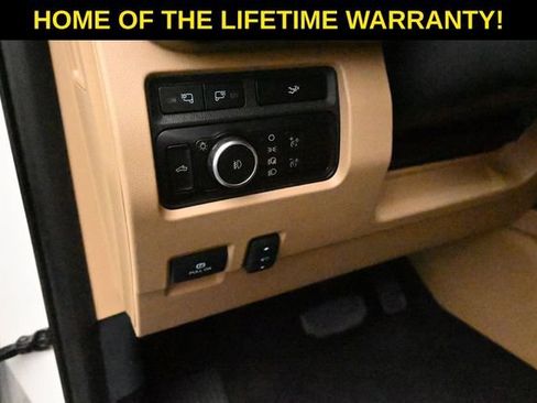 Used 2023 Ford F250 Lariat w/ Lariat Ultimate Package AWD/4WD image 16