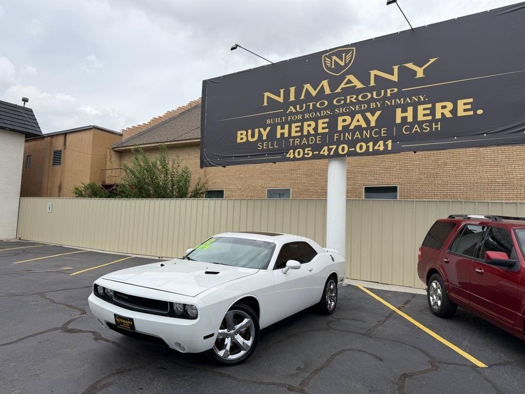 Used 2012 Dodge Challenger SXT Plus RWD image 40
