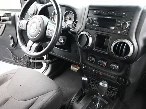 Used 2014 Jeep Wrangler Sport w/ Connectivity Group AWD/4WD image 25