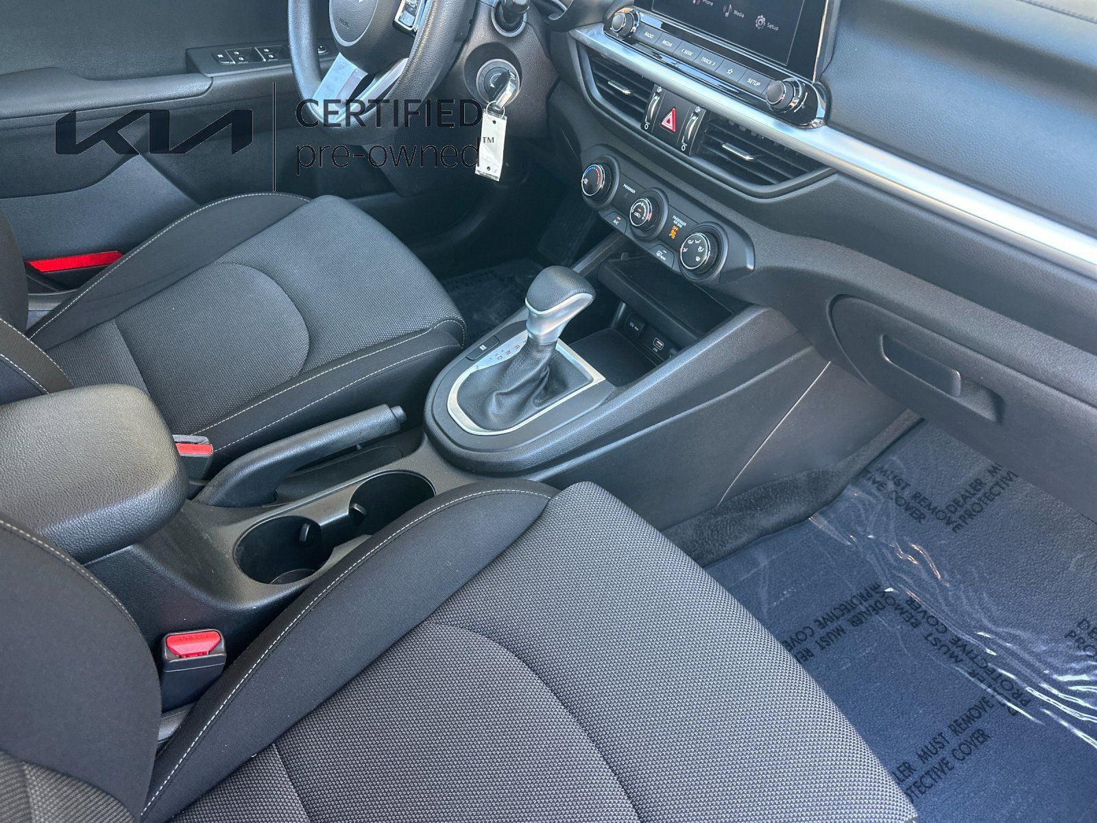 Used 2022 Kia Forte LXS FWD image 16