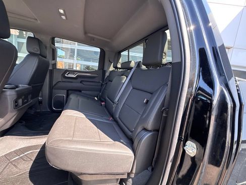 Used 2022 Chevrolet Silverado 1500 RST w/ Convenience Package II AWD/4WD image 23