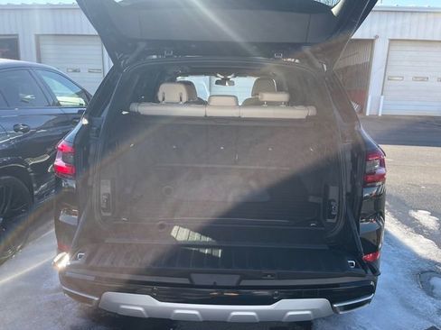 Used 2021 BMW X5 xDrive40i w/ Executive Package image 19