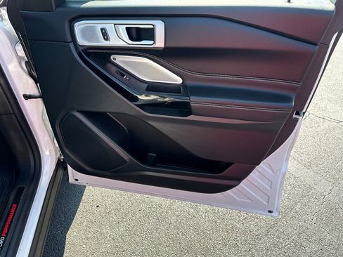 New 2024 Ford Explorer ST w/ Equipment Group 401A AWD/4WD image 14