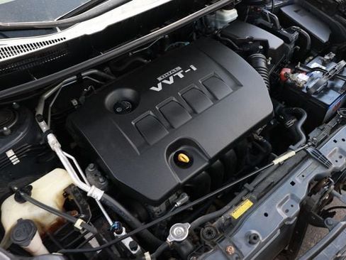 Used 2010 Toyota Matrix FWD image 45