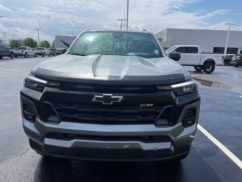Used 2024 Chevrolet Colorado Z71 w/ Advanced Trailering Package image 4