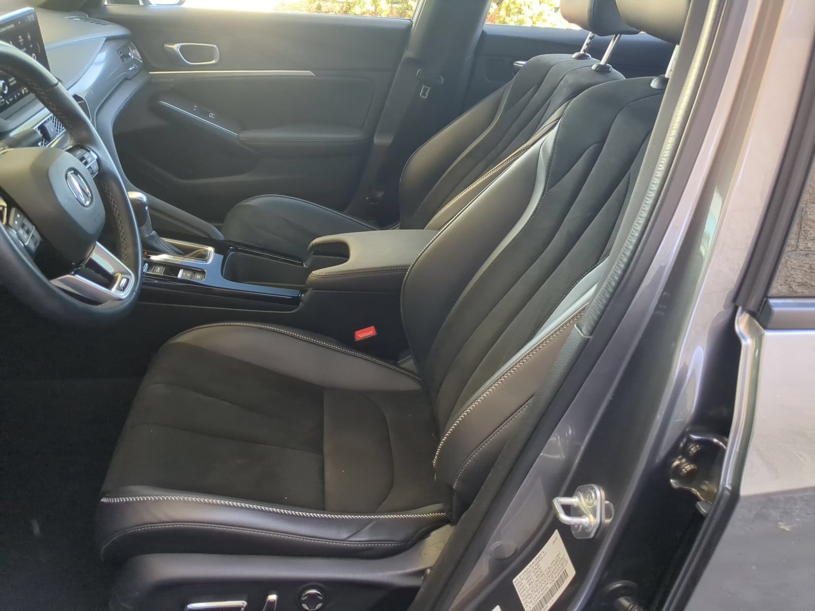 Used 2024 Acura Integra A-Spec w/ Technology Package FWD image 23