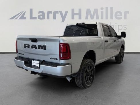 New 2026 RAM 2500 Big Horn AWD/4WD image 5